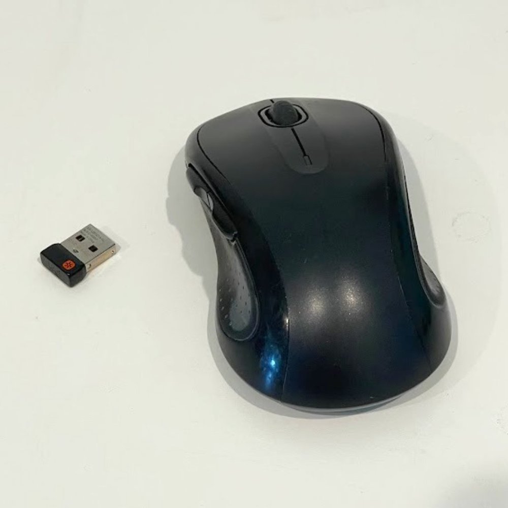 LOGITECH Wireless Mouse